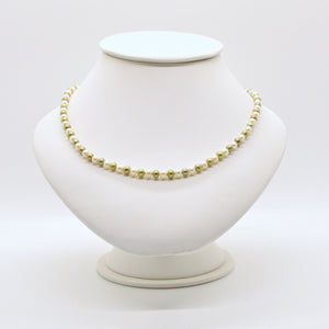 Collier de perles 045